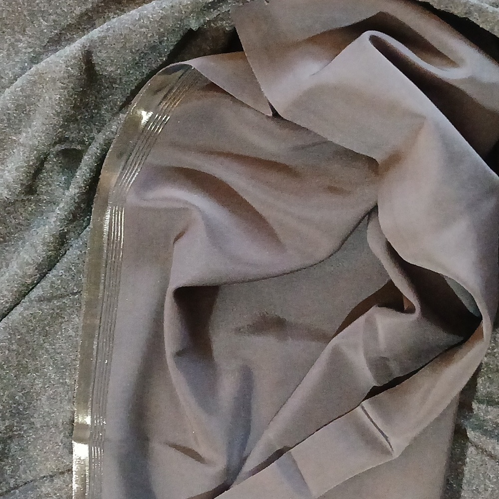 NWT NUE by Shani Elegant Grey Women's Dress, Size 6 - Picture 9 of 16